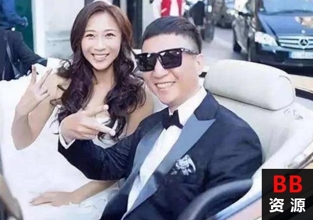 孙红雷一家三口出游被拍